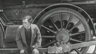 Buster Keaton - Train (Leo Sayer)