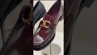 Who needs heels when you have these luxe loafers? 😏👞