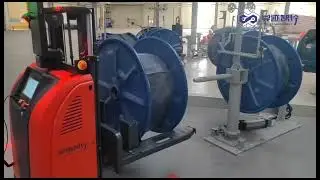 Beacon Robot | Axle-Passing Forklift Robot Autonomous Offset Correction