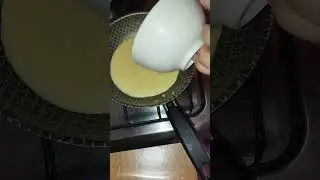 1 ovo | 3 🥄 tapioca | 1 fatia de queijo | sal leva na frigideira por 3 minutos, e prontinho 😋