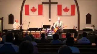 Craig Schroter sings 