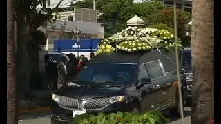 Dan último adiós a Reinaldo Pared Pérez en cementerio Jardín Memorial