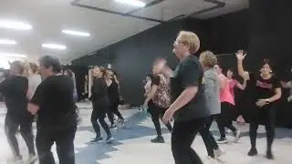 Mis coreografía para adultos mayores,simples y divertidas siempre ❤️