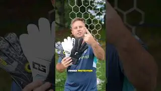 REUSCH Vs ONE GLOVE Vs ELITE SPORT gloves 🧤🤯 which one are you choosing? #keeperstop #gloves #gk
