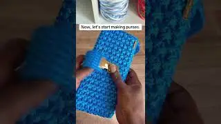 Let&rsquo;s make purses now #crochet #knitting #handmade #bagsonline #yarn #diy #jumbobag #yarnball #purse