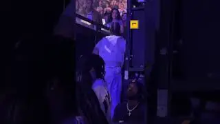 Kim Kardashian thirsty over Drake at his concert 👀