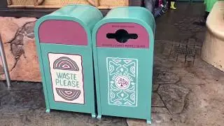 Disneyland Trash Cans Virtual Tour