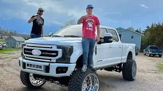 HUGE F-250 ON 28x16 LIBERTY’S😳