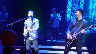Intro & Paranoid - Jonas Brothers (02.28.2013 - Santiago, Chile)