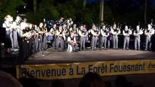 Le bagad Kemper aux Nuits Celtiques de Peniti à La Forêt Fouesnant