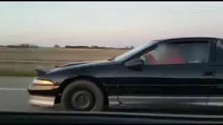 Stock DSM 1990 eagle talon vs 2017 Camaro 1LE(v6) in mexico early 2017