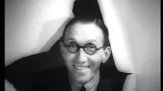 Arthur Askey - The Moth / The Villain Still Pursued Her (1943)