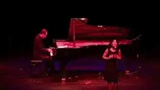 Yamil Borges chantes Edith Piaf