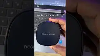 Desktop vacuum cleaner