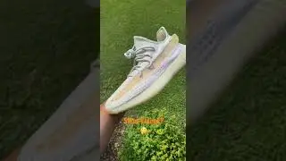YEEZY 350 V2 LIGHT
