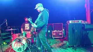 Pile - Dogs (Live at Union Memorial Terrace)