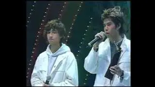 2002叱吒樂壇組合金獎 SHINE