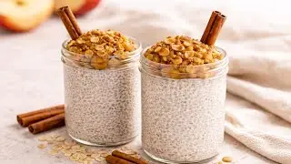 Chia pudding with apple and oat crumbles| Suhour or breakfast