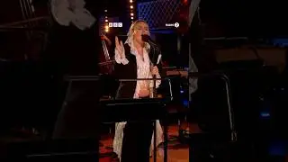 Perrie&rsquo;s take on a Bon Jovi classic 🧡 @perrieofficial @bonjovi #R2PianoRoom #BonJovi #Always