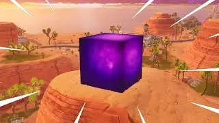 PURPLE BOX SPAWNING IN FORTNITE LIVE REACTION!!!!