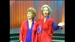 Diga Diga Doo - Millicent Martin & Marion Montgomery