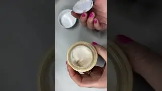 IT Cosmetics Confidence in a Cream
