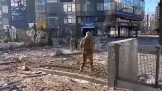 Ukrainian Soldiers moving threw Kyiv Ukraine | Ukraine war