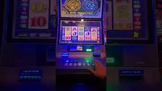 Sun And Moon Penny Slot 
