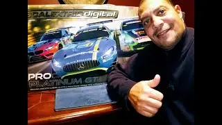 Распаковка набора для шоссейных гонок Scalextric Pro Platinum GT (аналоговый+цифровой)