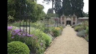 Harrod Round Garden Obelisk Plant Supports