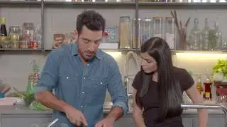 במטבח עם אמא - עונה 2- פרק 2 - אבי ביטון מארח את מיכל הקטנה ואמה סימונה