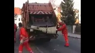 German bulky waste collection with Schorling 2R rear loader