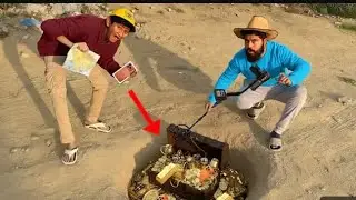 WE HUNT TREASURE,GOLD,iPHONE IN TRASH!