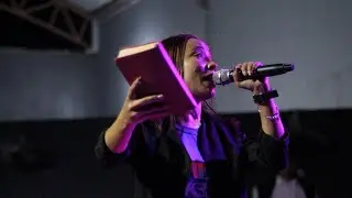 Ministração Bárbara Silva - Medley assista até o final 🔥