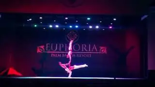 acrobat trio