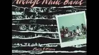 Cloudy (Live) - Average White Band