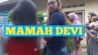 MEMANTO PERGERAKAN MAMAH DEVI