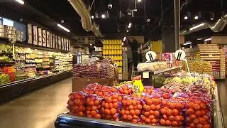 New grocery store opens in Reading after several setbacks and delays