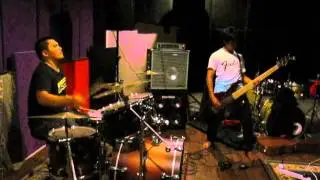 (Derpy band cover by Lucrona) Alice 9 - Drella