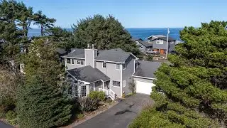 Luxurious home for sale in Depoe Bay