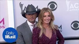 Country royalty! Faith Hill and Tim McGraw arrive at 2017 ACMs - Daily Mail