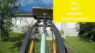 Ensimmäiset testit linkkukoneella. Vaatii vielä paljon säätöä