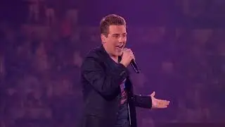 16 Toppers in concert 2013 Halftime Show 2013