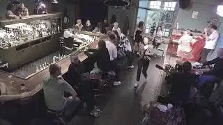 The Hat Bar: St. Petersburg – Прямая трансляция из Шляпы (ежедневно с 20:00 до 01:00)