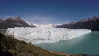 Perito Moreno Glacier Rupturing