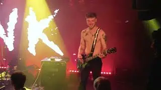 Sunk perform 'Bed Bound from City' and 'Hive Mind'