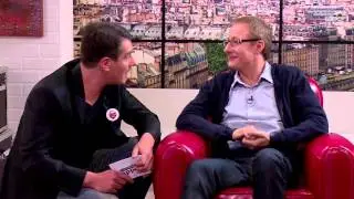 Alexandre Pesle marche sur l'eau dans En Mode Appart