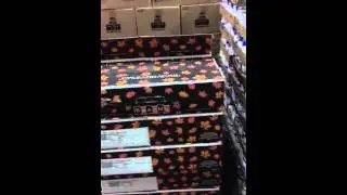Inside a Salvage Grocery Warehouse