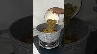Ndengu Stew #ndengu #greengram #pullupyoshorts #cookingvideo #moong #goldengram #mungbeans