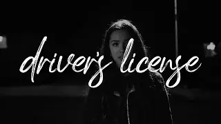 Olivia Rodrigo - drivers license (Lyric Video)